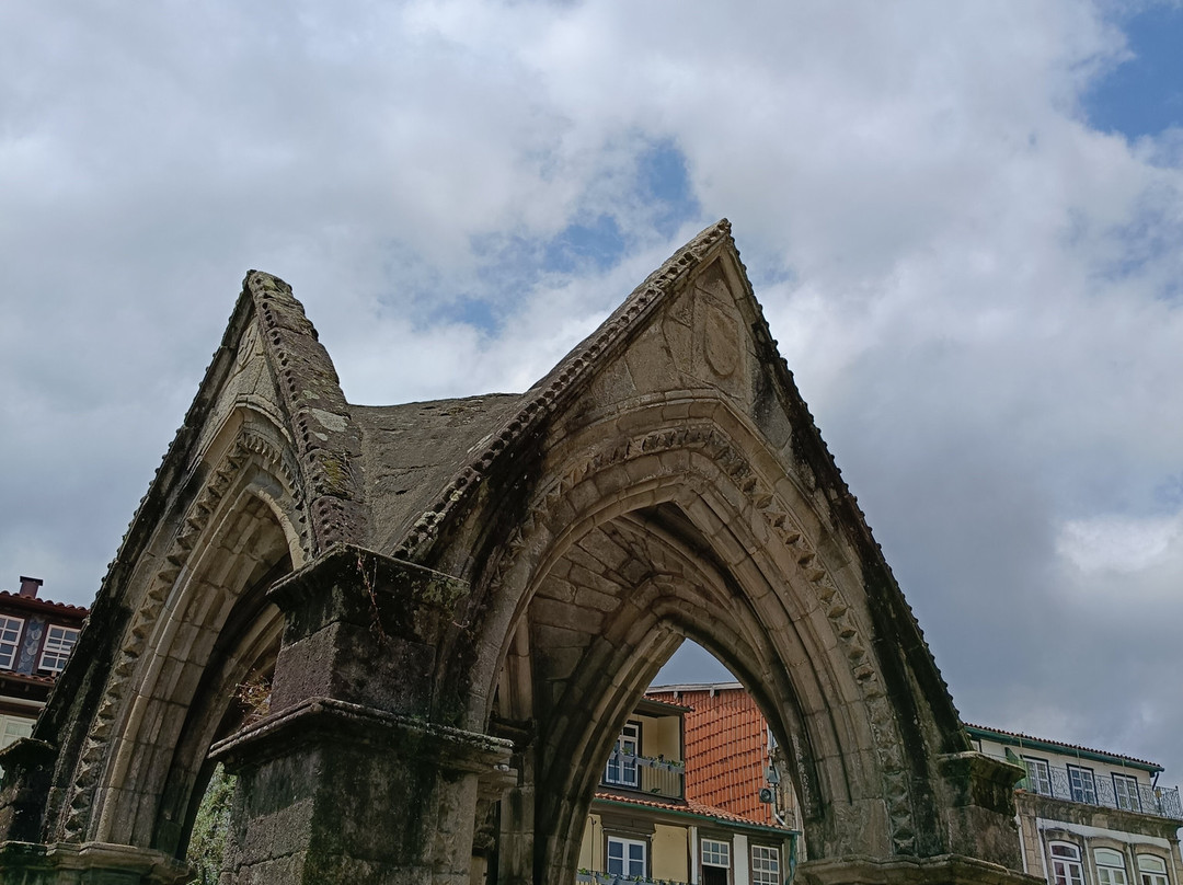 Padrao do Salado-吉马良斯必去景点