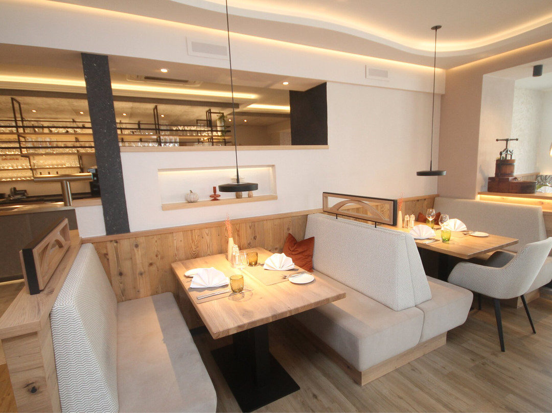 贝赫尔酒店主图