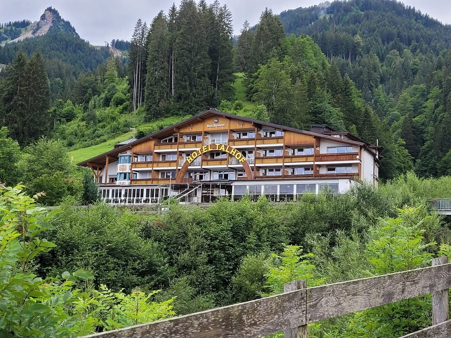 Panorama Hotel Talhof-浴室