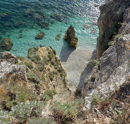 Spiaggia di Padulella-费拉约港必去景点