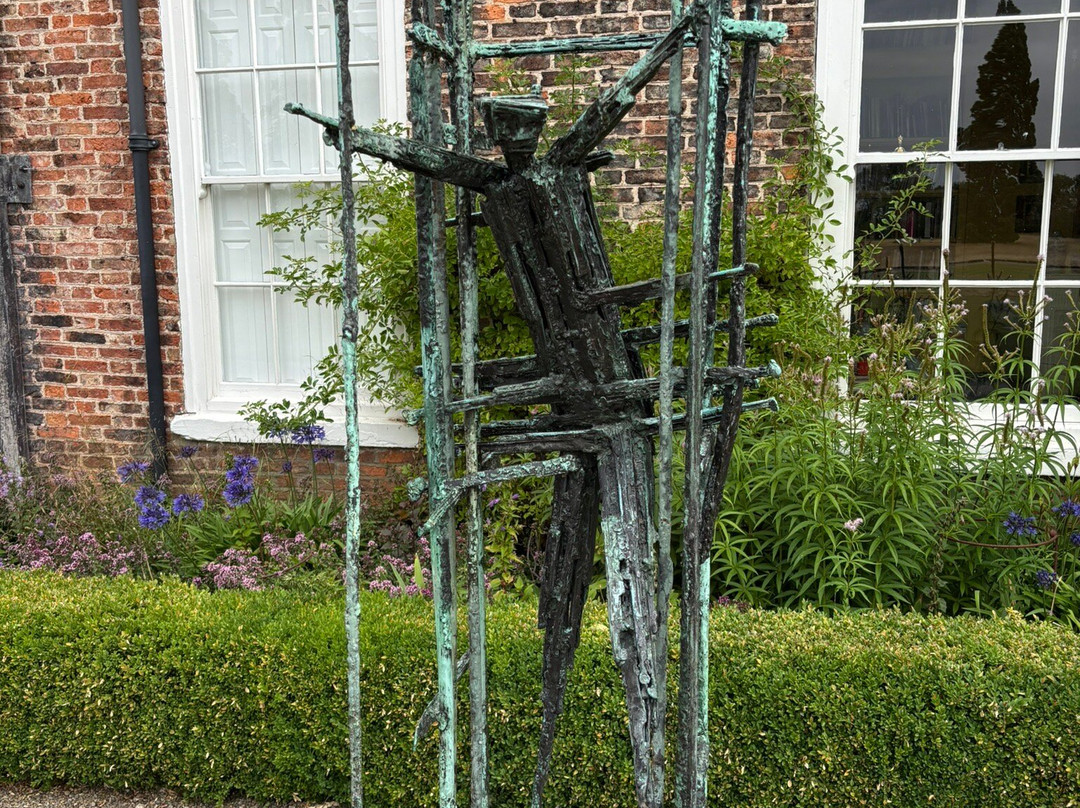 Thirsk Hall Sculpture Garden-瑟斯克必去景点