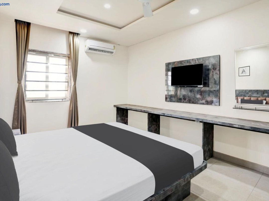 Super Hotel O Swedha Hotel