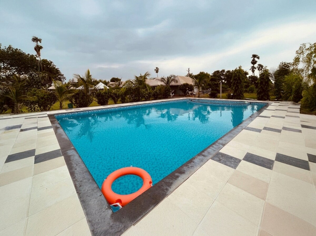 Unity Holiday Resort Statue of Unity Kevadia