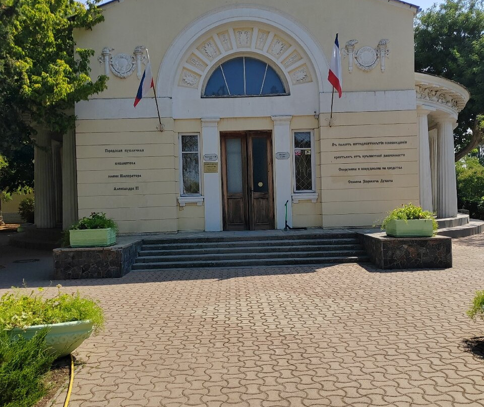 Evpatoriyskiy Tram-Yevpatoriya必去景点