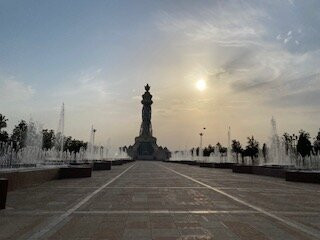 Stele with the Emblem of Tajikistan-杜尚别必去景点