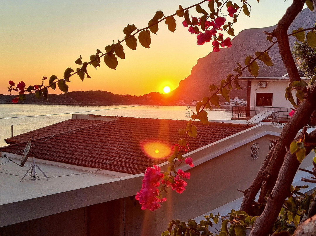 Atlantis Hotel & Studios主图