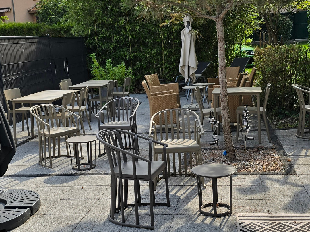 Contact Hotel Arc En Ciel Colmar主图