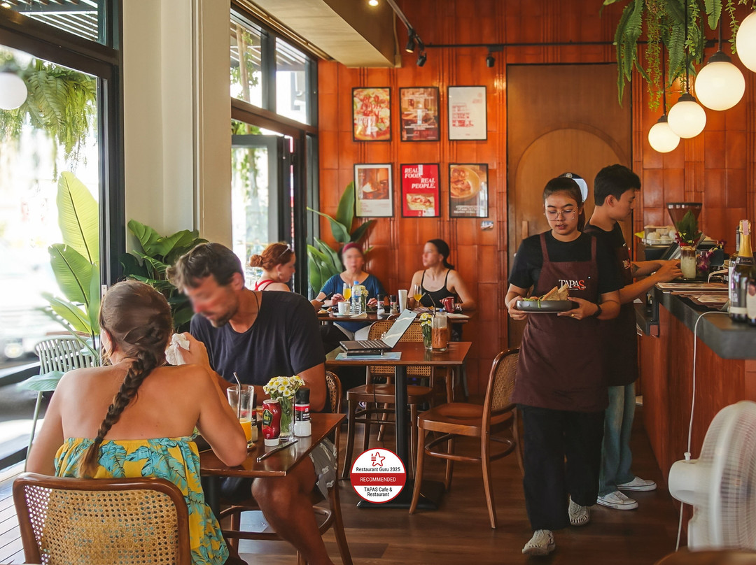 Tapas Cafe & Restaurant