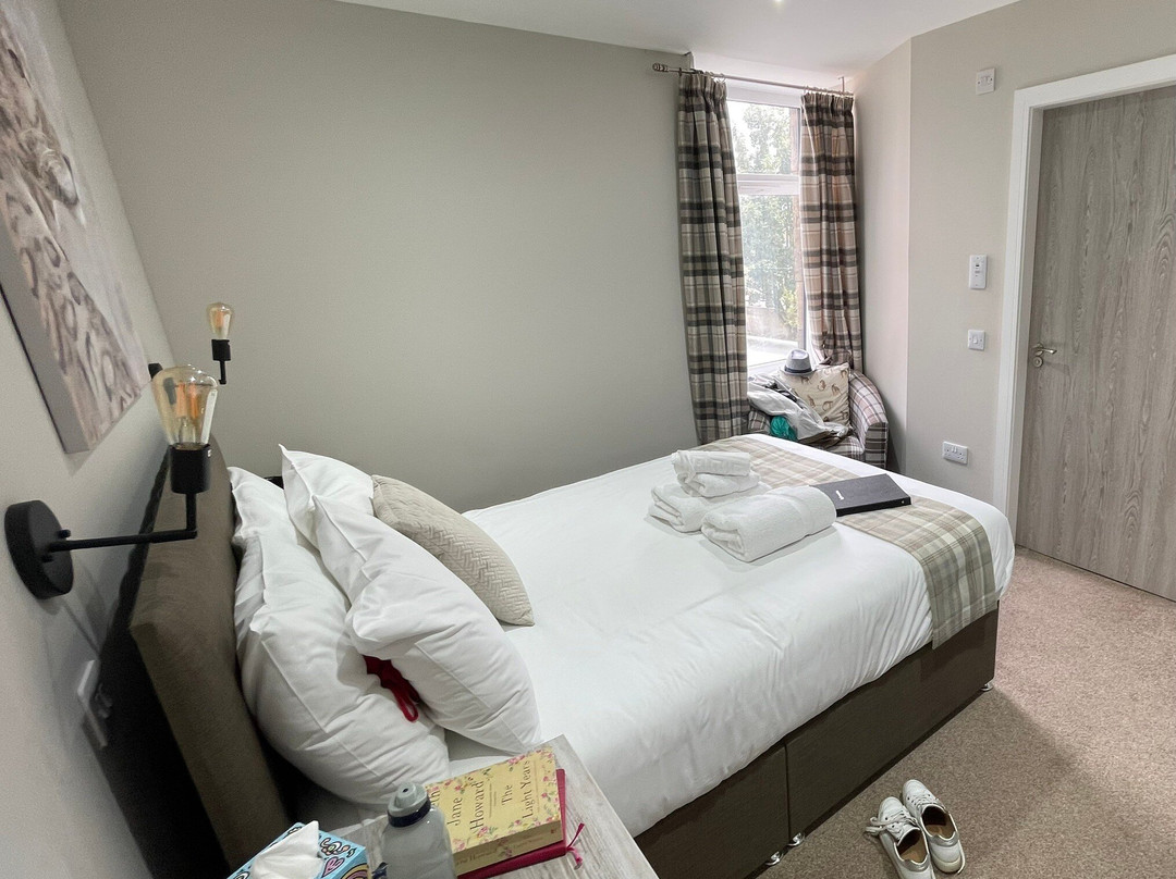 The Brig & Barrel Hotel主图