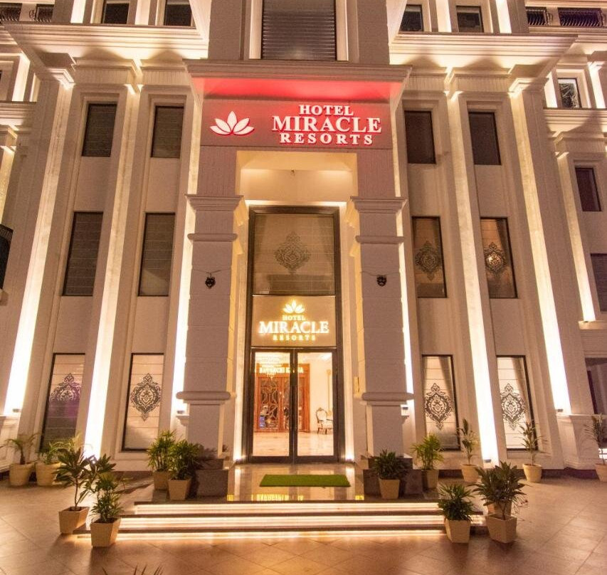 Hotel Miracle Resort