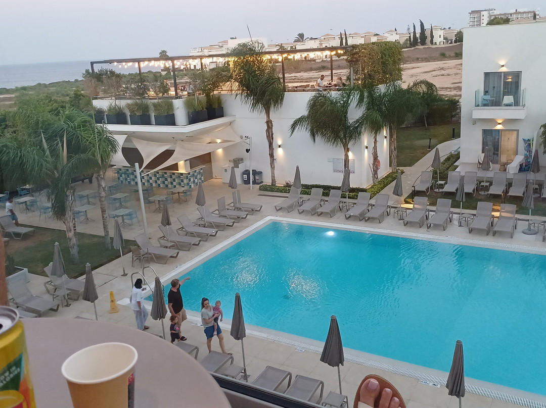 大西洋水蓝色酒店主图