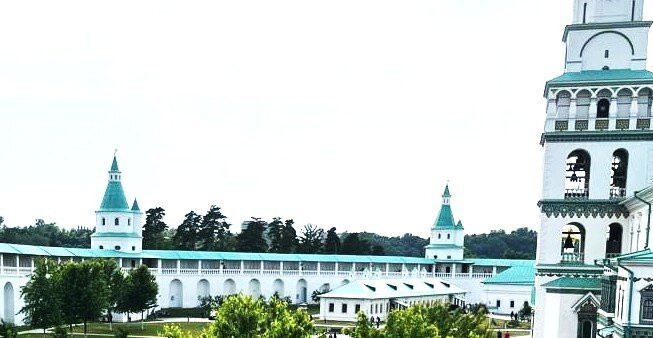 Fortress Walls of the New Jerusalem Monastery-Istra必去景点