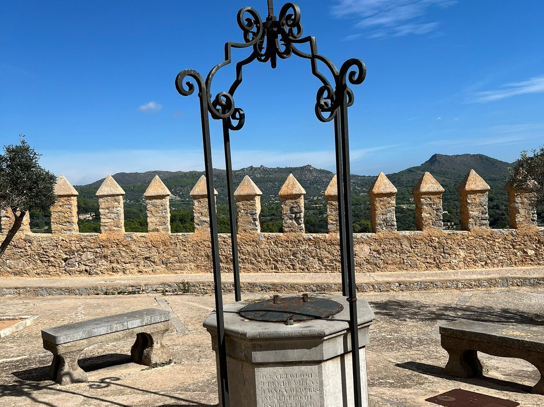 Santuari de Sant Salvador-Arta必去景点
