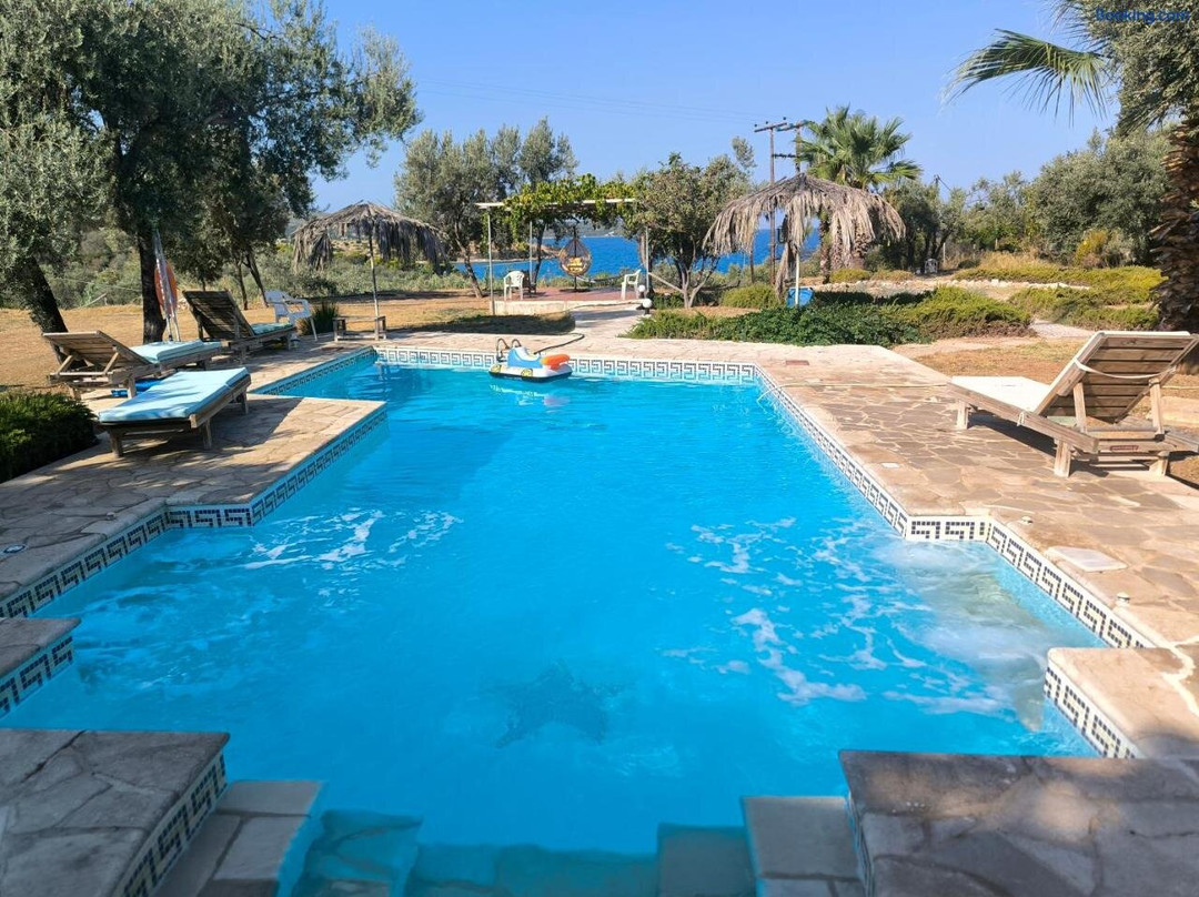 Doroufi Inn