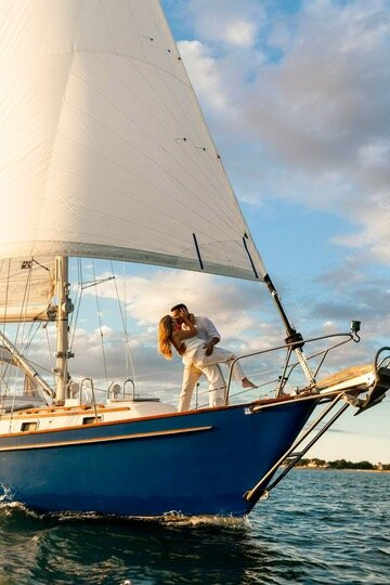 Martha's Vineyard Charter Company-Vineyard Haven必去景点