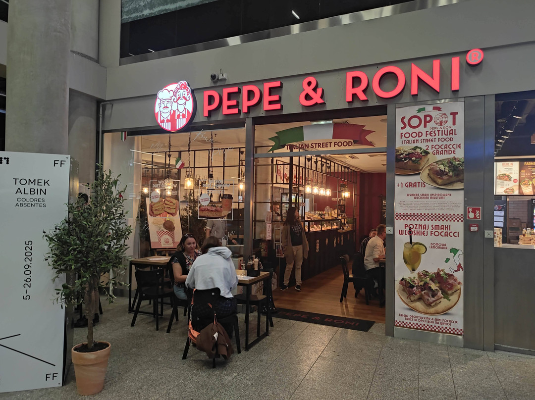 Pepe & Roni
