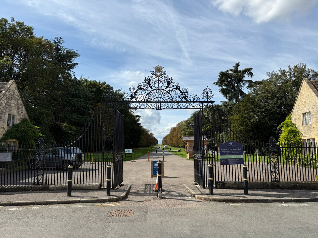 The Bathurst Estate Cirencester Park-赛伦塞斯特必去景点
