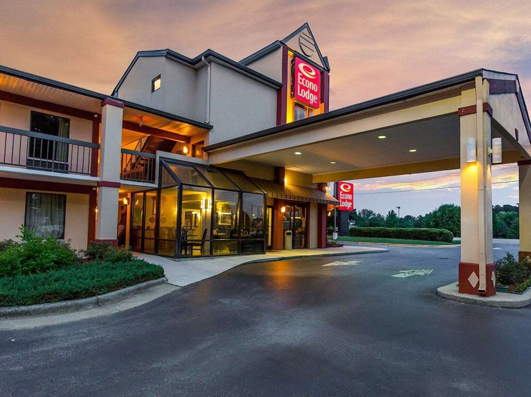 Econo Lodge South Garner