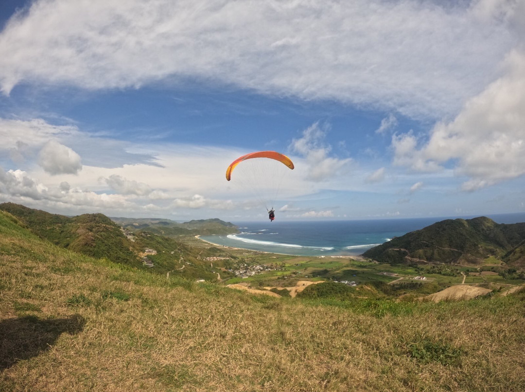Skylancing Lombok Paragliding-Praya必去景点