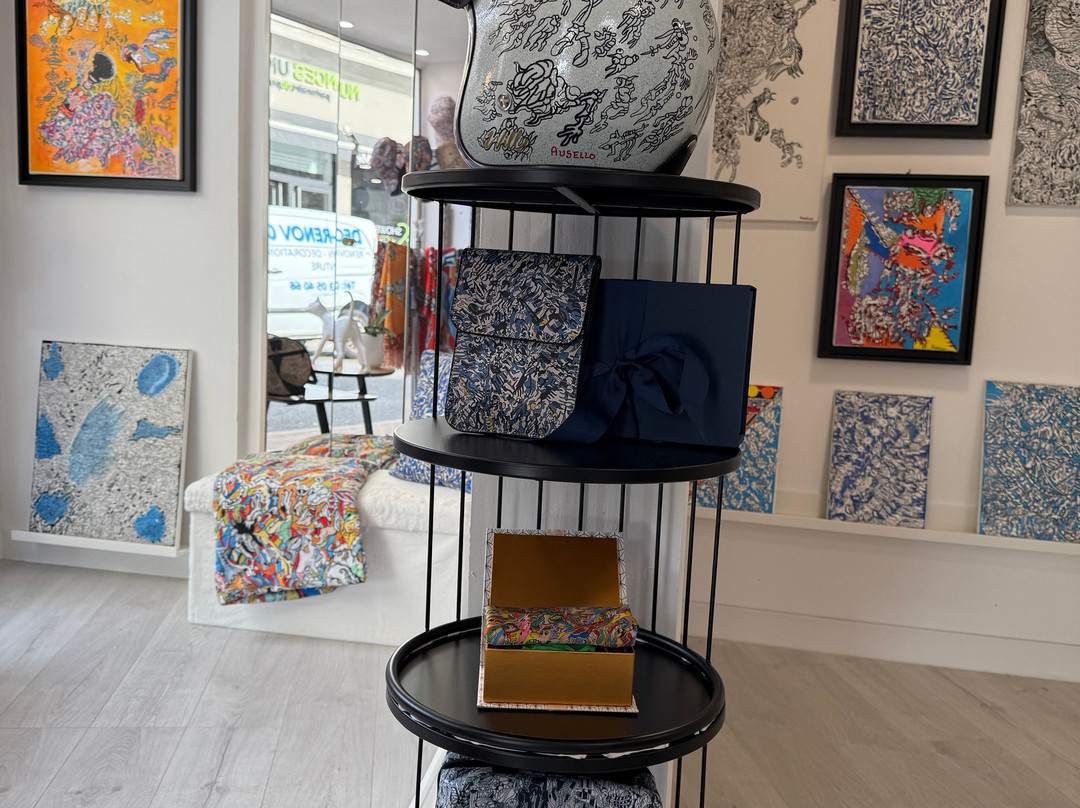 Galerie Ausello-芒通必去景点