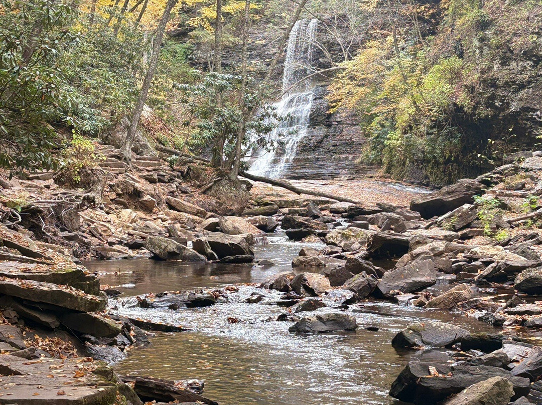 Cascades National Recreation Trail-Pembroke必去景点