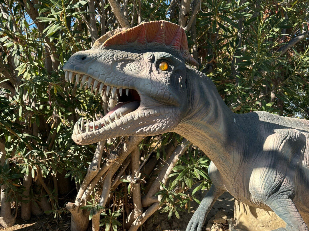 Dinosauria Park-Gournes必去景点