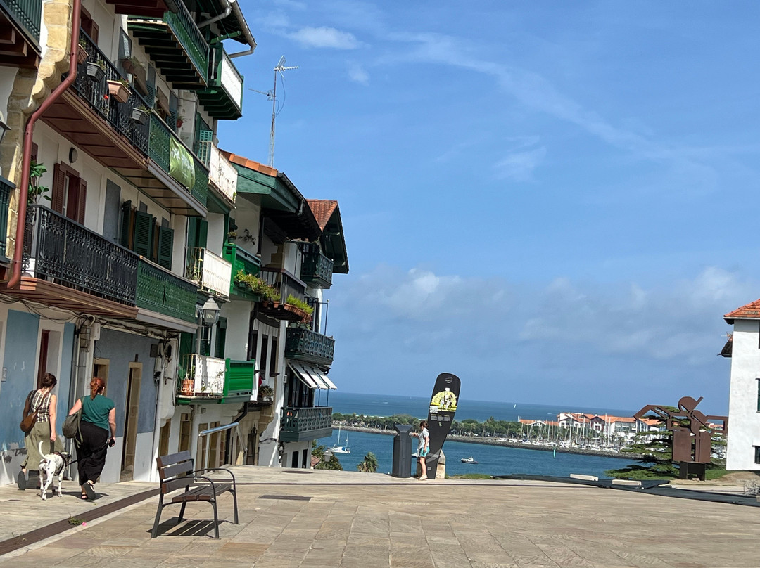Plaza de Armas-富恩特拉比亚必去景点