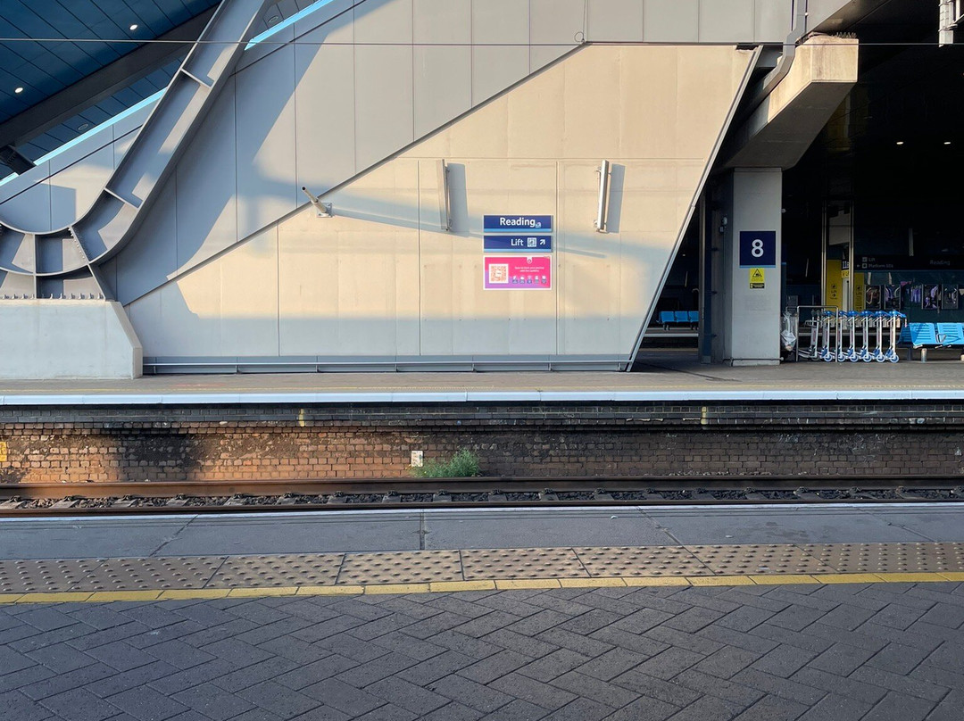 Reading Station-雷丁必去景点