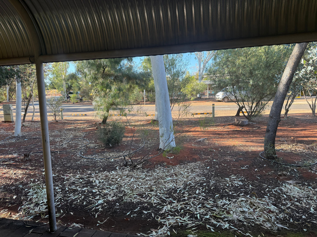 尤拉拉酒店住宿-内陆先锋酒店
