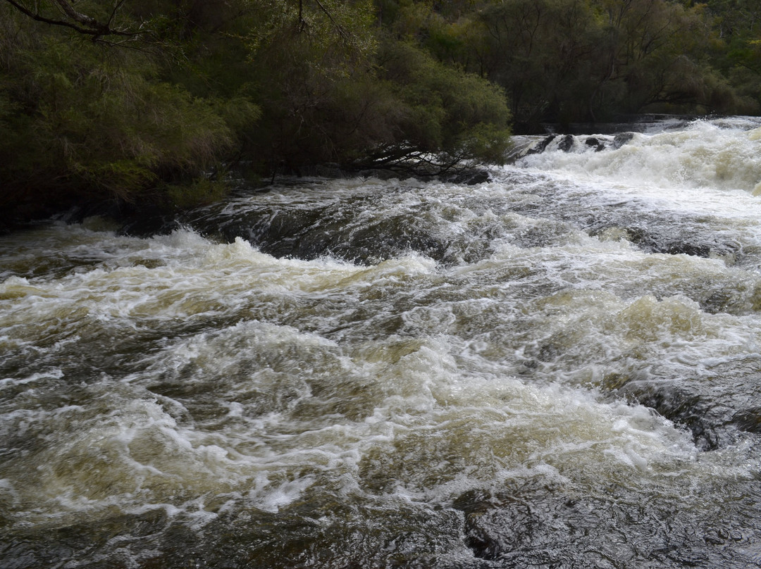 Cascades-彭伯顿必去景点