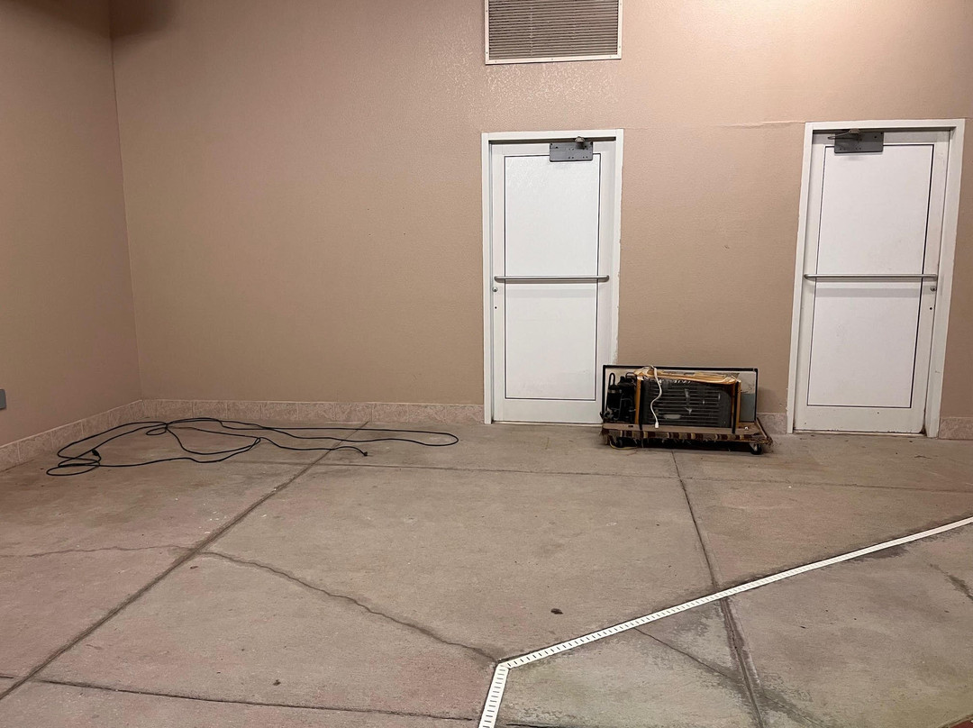 Super 8 by Wyndham Iola KS主图