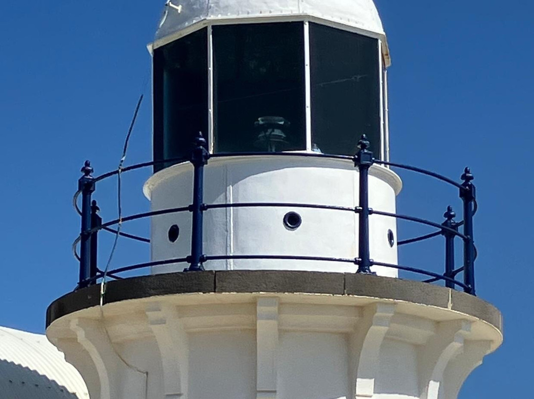 Lighthouse Beach-麦克夸利港必去景点