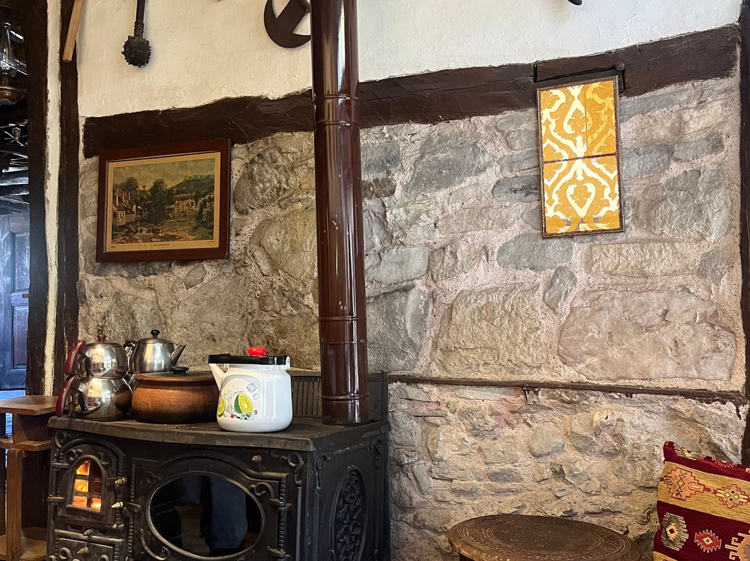 Haci Sakirler Konagi主图