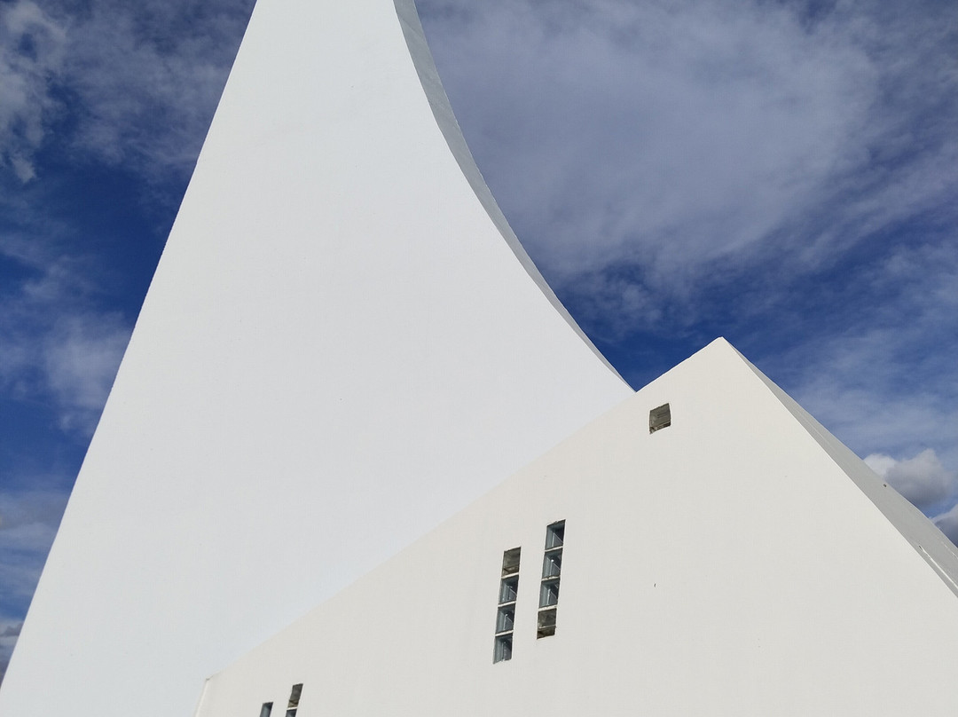 Monument for the Ipsoma 731-Trikala必去景点