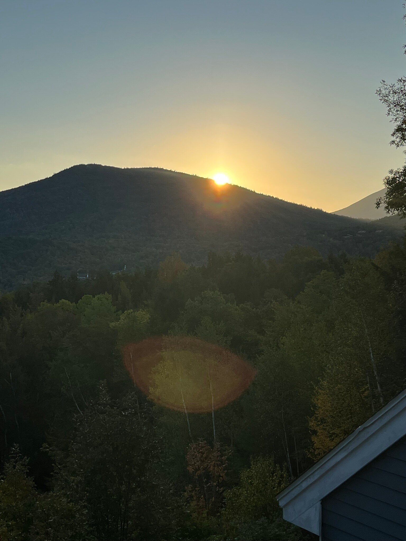 北欧村庄度假酒店-官方