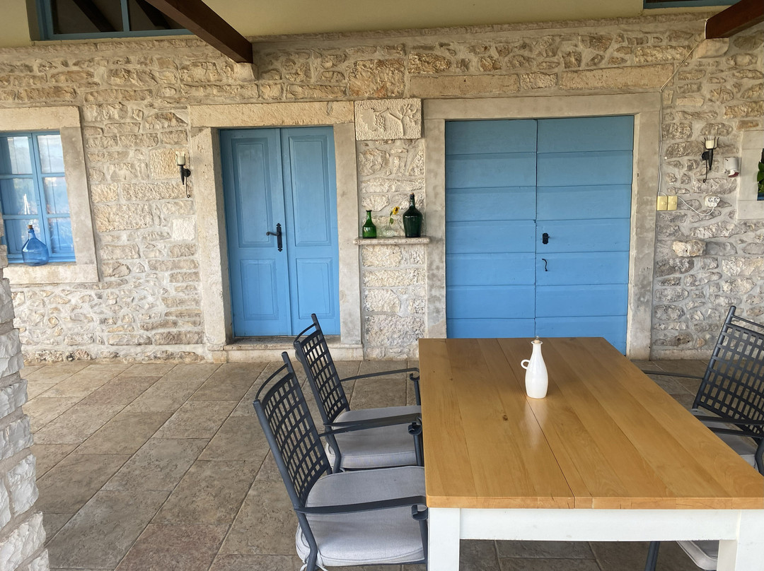 Vitis Winery-伦巴达必去景点