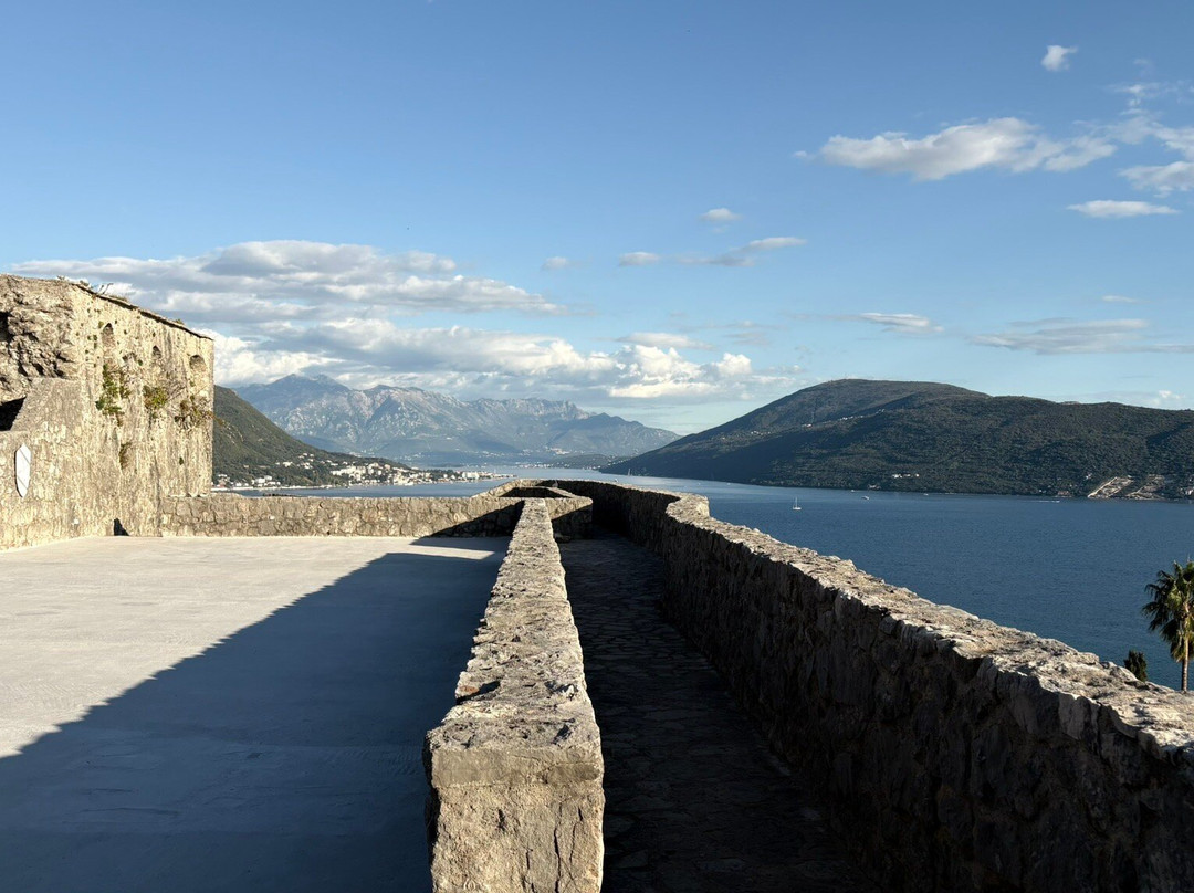 Kanli Kula Fortress-赫尔采格诺维必去景点