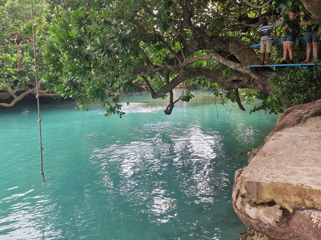 Blue Lagoon-Efate必去景点