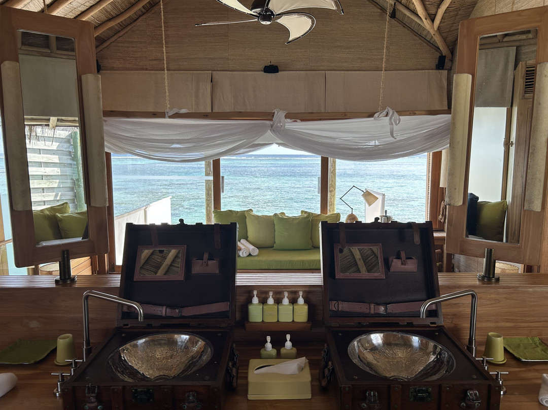 拉姆岛六善酒店主图