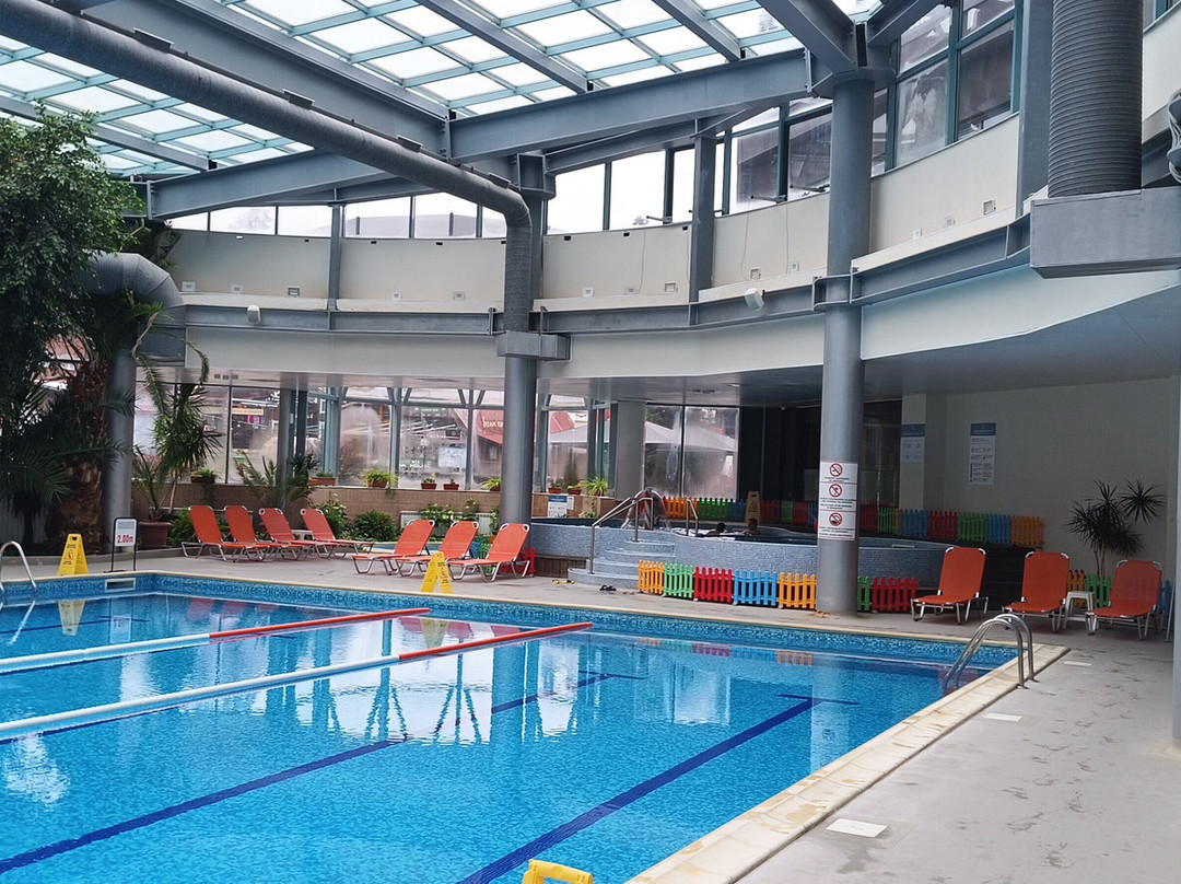 里拉博罗韦茨酒店主图