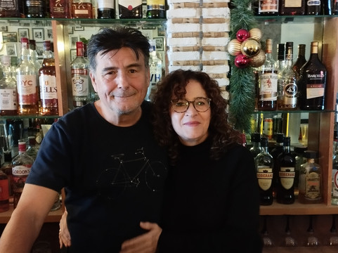 Toms Tavern-托雷莫里诺斯必去景点