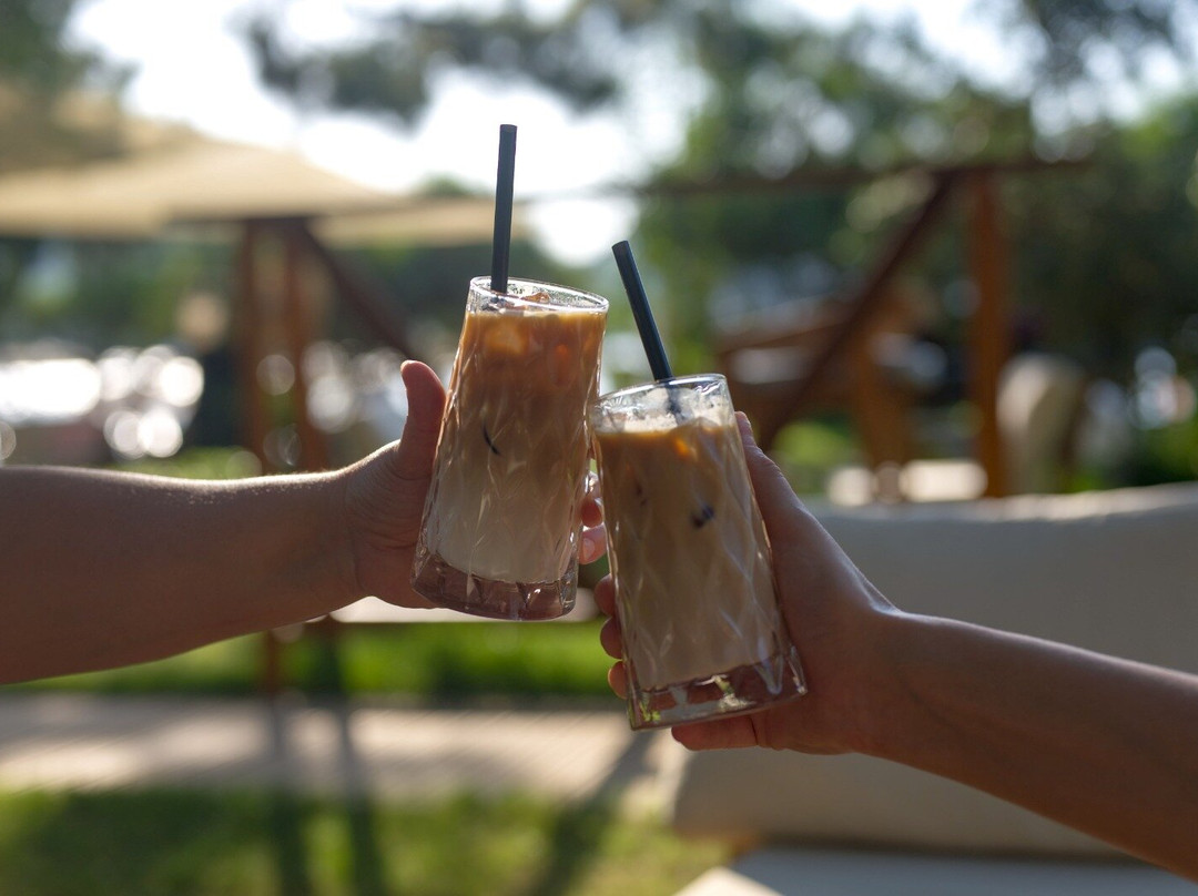 Kon Tiki Beach Club & Surf