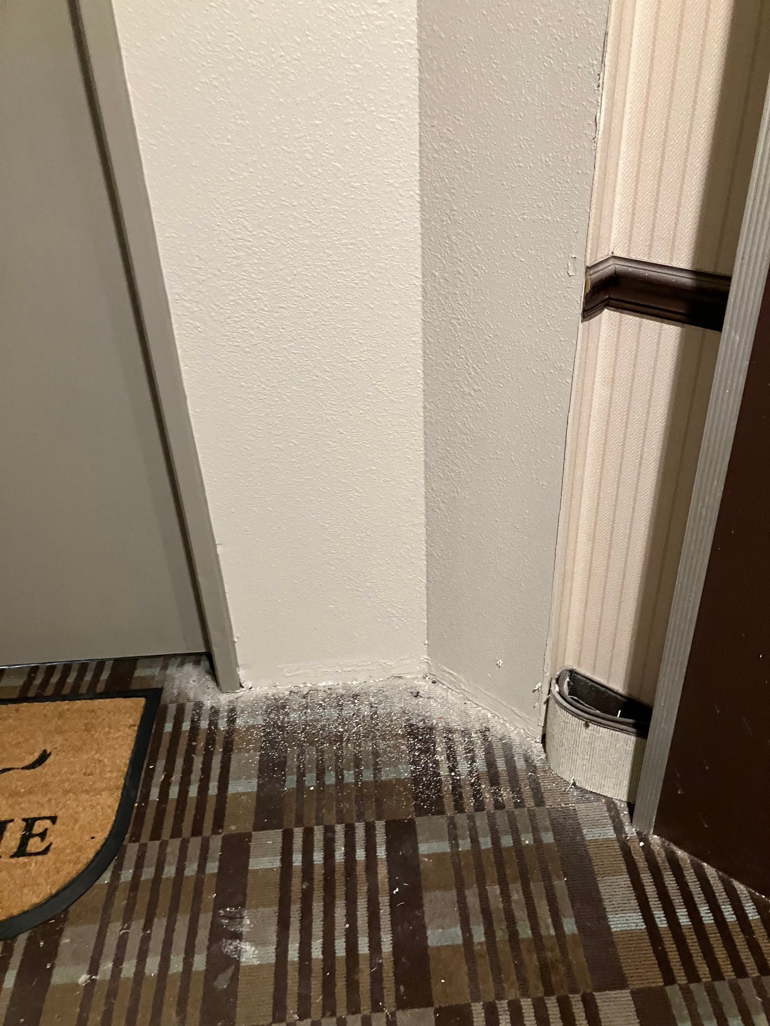 Days Inn by Wyndham Yadkinville-浴室