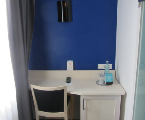 杜特斯赫尔酒店主图