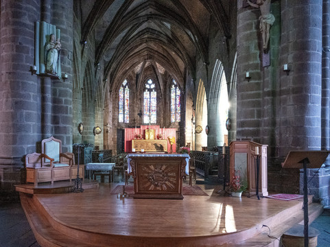 Église Notre-Dame de Villedieu-les-Poêles-Villedieu-les-Poeles必去景点
