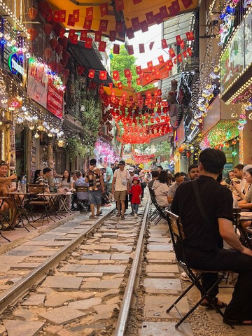 Hanoi Train Street Travel-沙巴必去景点