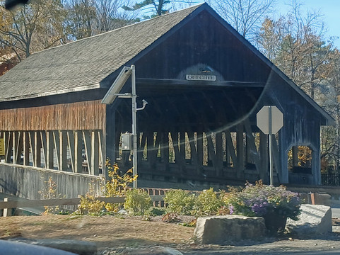 Quechee Bridge-Quechee必去景点