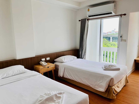 周日白金套房主图