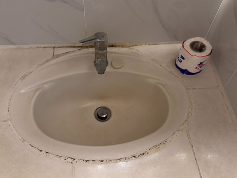 伊甸园酒店主图