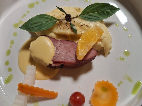 Hera Cruises Ha Long Bay-河内必去景点